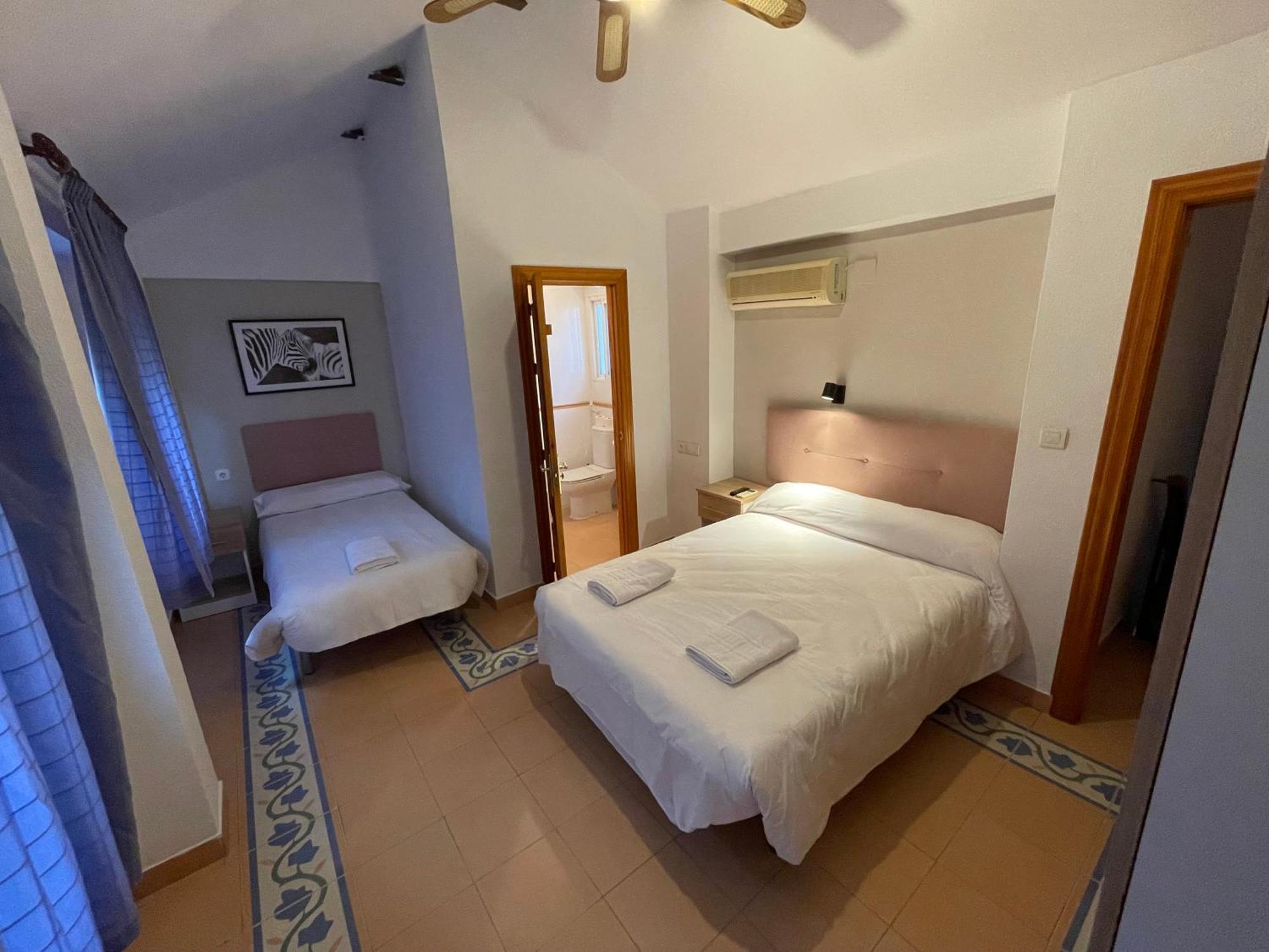 Suenos De Lorca Guest House Granada Exterior photo